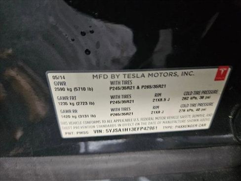 Used 2014 Tesla Model S P85 image 20