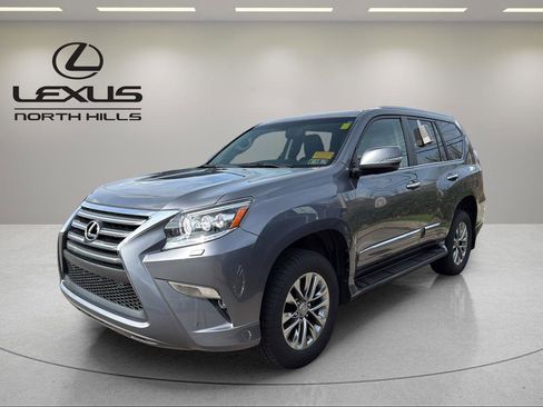 Used 2017 Lexus GX 460 Luxury w/ Preferred Accessory Package image 1