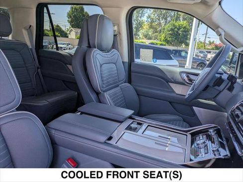 Used 2024 Lincoln Navigator Black Label AWD/4WD image 26