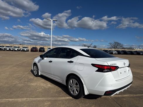 Certified 2024 Nissan Versa S w/ Trunk Package image 9