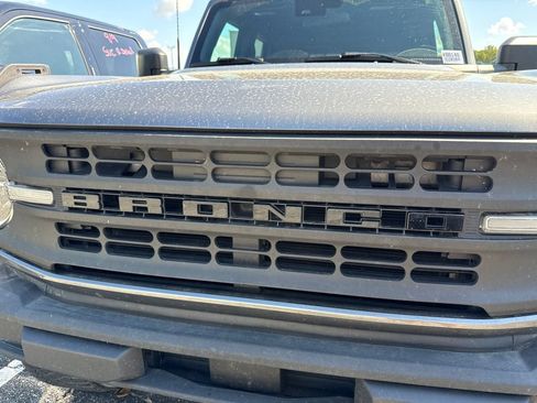 Used 2021 Ford Bronco 4-Door w/ Sasquatch Package AWD/4WD image 9