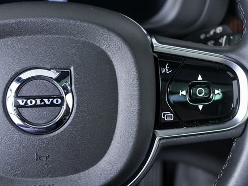 Certified 2024 Volvo XC60 B5 Plus w/ Protection Package Premier AWD/4WD image 12