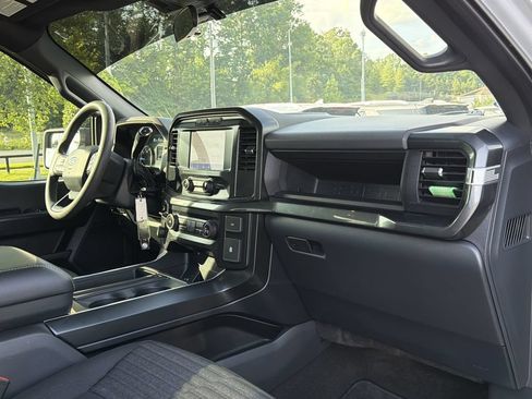 Used 2022 Ford F150 XL w/ STX Appearance Package RWD image 18