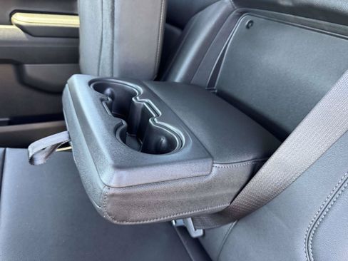 Used 2023 Chevrolet Silverado 1500 LT Trail Boss w/ LT Trail Boss Premium Package AWD/4WD image 32