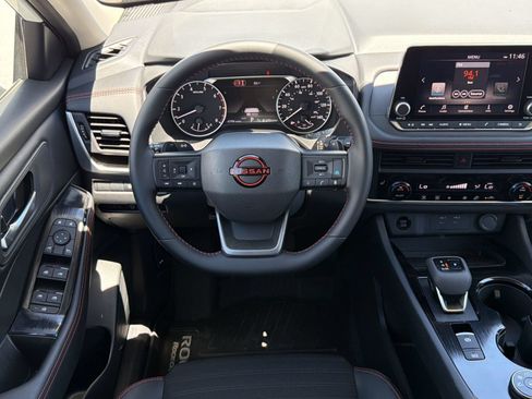 Used 2026 Nissan Rogue SV AWD/4WD image 26