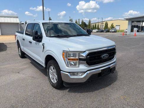 Used 2022 Ford F150 XLT w/ Equipment Group 301A Mid AWD/4WD image 8
