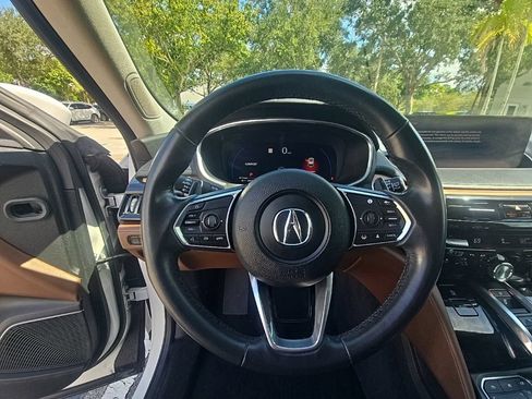 Certified 2024 Acura MDX w/ Technology Package FWD image 22
