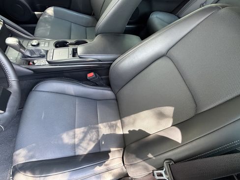 Used 2024 Lexus IS 350 F Sport RWD image 16