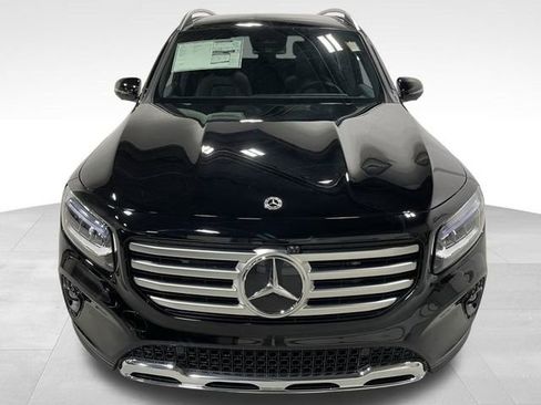 New 2025 Mercedes-Benz GLB 250 4MATIC image 3