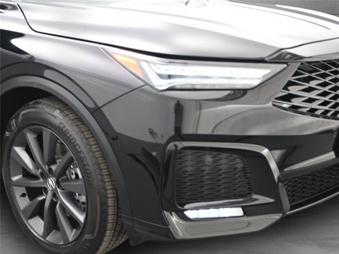 Certified 2026 Acura MDX A-Spec image 15