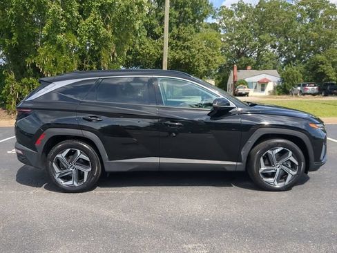 Used 2024 Hyundai Tucson Limited AWD/4WD image 3
