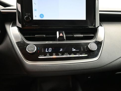 Used 2023 Toyota Corolla LE image 18