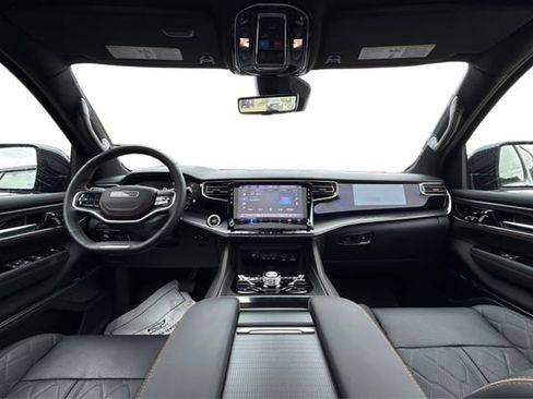 Used 2025 Jeep Grand Wagoneer L Series III w/ Rear Seat Video Group 1 image 23