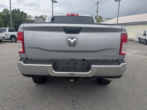 Used 2021 RAM 2500 Tradesman w/ Chrome Appearance Group AWD/4WD image 5