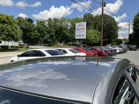 Used 2012 Dodge Charger SE w/ Sport Appearance Group RWD image 10