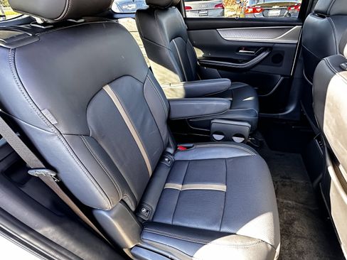 Certified 2025 MAZDA CX-90 3.3 Turbo S w/ Premium Package image 43