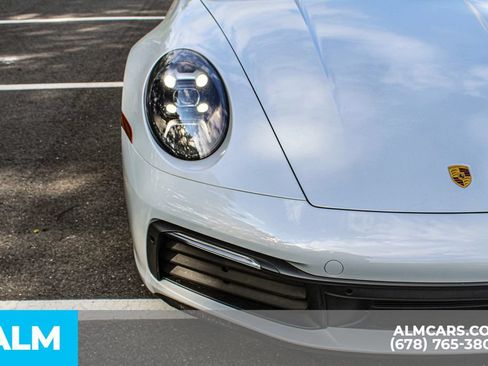 Used 2024 Porsche 911 Carrera RWD image 11