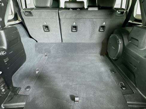 Used 2022 Jeep Wrangler Sahara w/ Cold Weather Group image 28