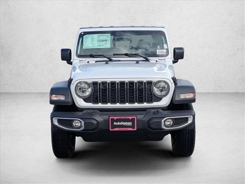 New 2026 Jeep Gladiator Sport image 6