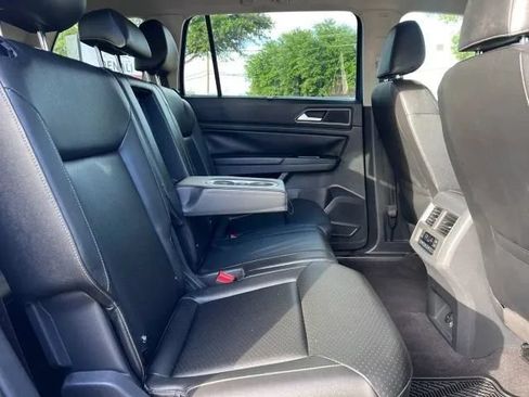 Used 2019 Volkswagen Atlas SE FWD image 25