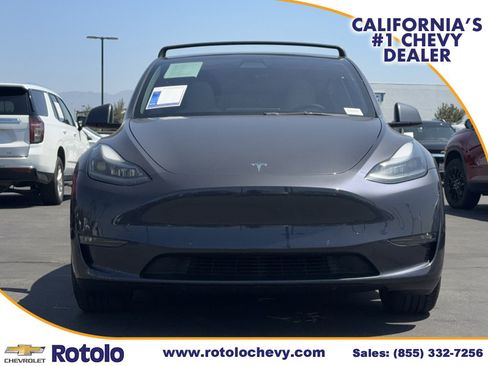 Used 2022 Tesla Model Y Performance AWD/4WD image 2