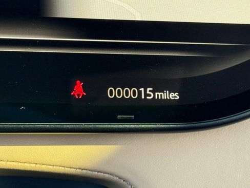 New 2025 Land Rover Range Rover Sport Dynamic SE image 28