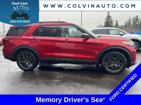 Certified 2025 Ford Explorer ST-Line w/ Premium Package image 5