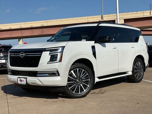 New 2026 Nissan Armada Platinum Reserve image 2