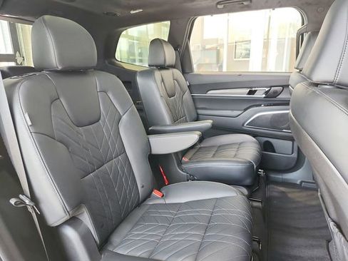 Certified 2024 Kia Telluride SX Prestige X-Line AWD/4WD image 28