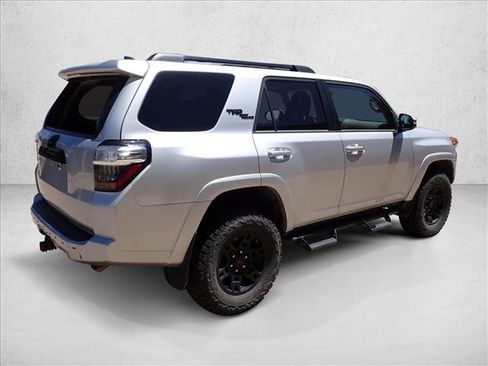 Used 2019 Toyota 4Runner TRD Off-Road Premium AWD/4WD image 13