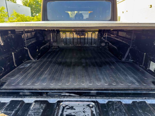 Used 2020 Jeep Gladiator Rubicon w/ LED Lighting Group AWD/4WD image 13