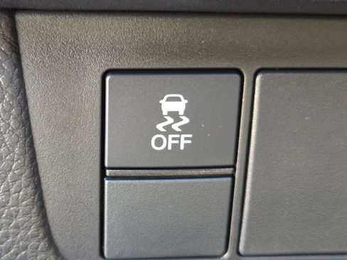 Certified 2024 Honda CR-V Sport image 17