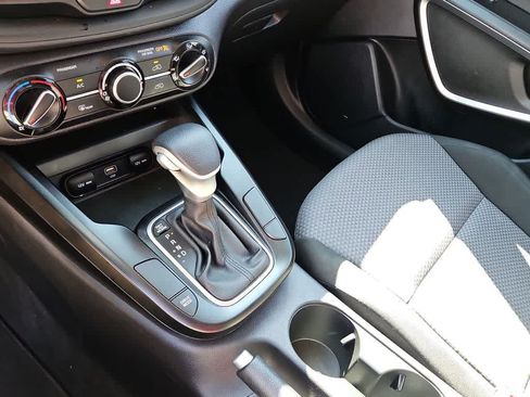 Used 2024 Kia Soul LX w/ Option Group 015 FWD image 20