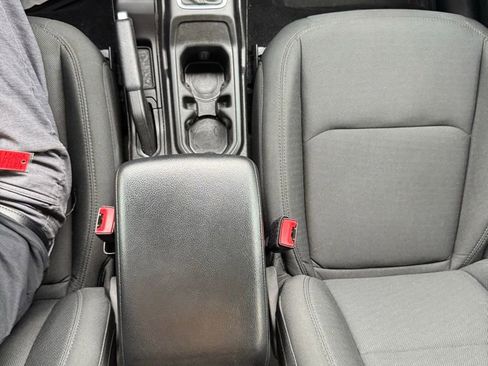 Used 2021 Jeep Wrangler Unlimited Sport image 28