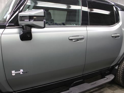 Used 2024 GMC Hummer EV 3X AWD/4WD image 51