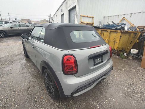 Used 2023 MINI Cooper S image 2