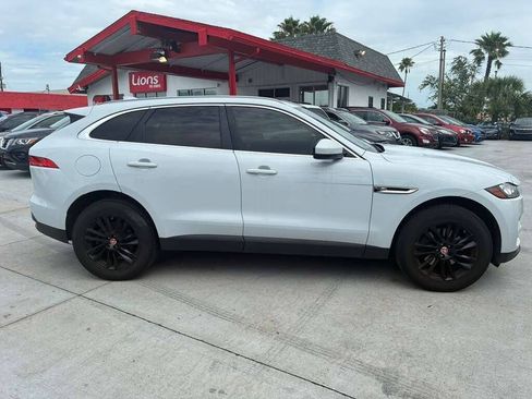 Used 2019 Jaguar F-PACE Prestige AWD/4WD image 5
