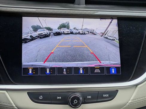 Used 2022 Buick Encore GX Essence w/ Advanced Technology Package FWD image 12