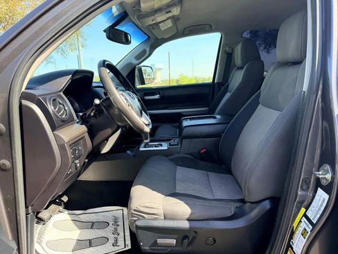 Used 2015 Toyota Tundra SR5 w/ SR5 Upgrade Package image 24