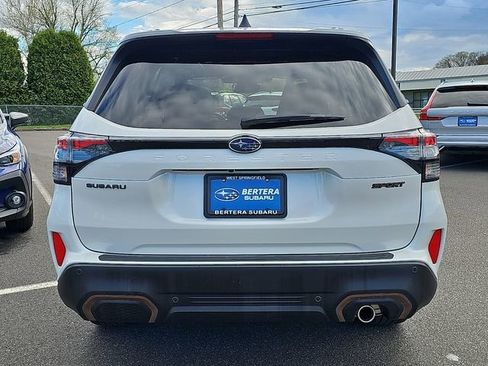 Used 2025 Subaru Forester Sport AWD/4WD image 6