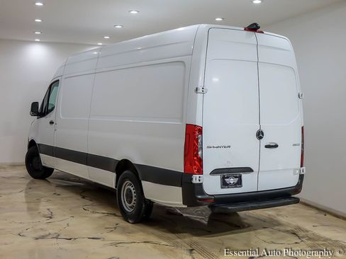 Used 2020 Mercedes-Benz Sprinter 2500 w/ Driver Convenience Package image 6