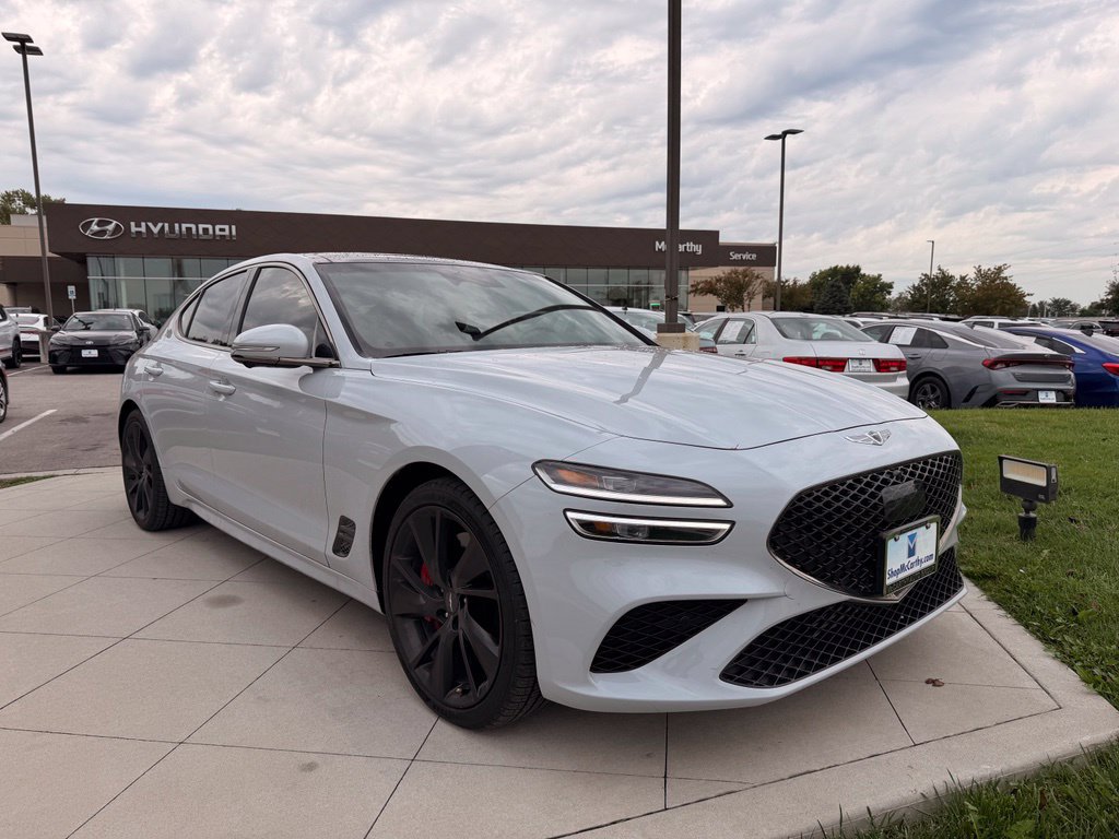 Used 2023 Genesis G70 3.3T w/ Sport Prestige Package RWD image 12