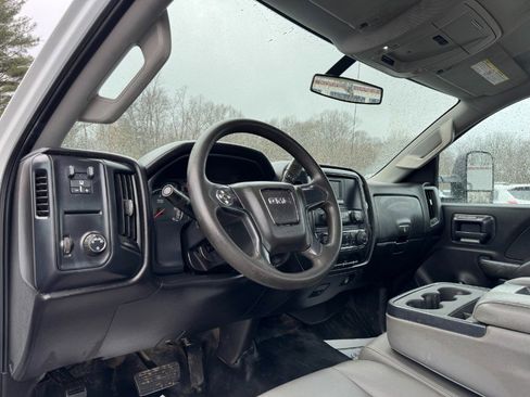 Used 2016 GMC Sierra 2500 2WD Regular Cab image 16