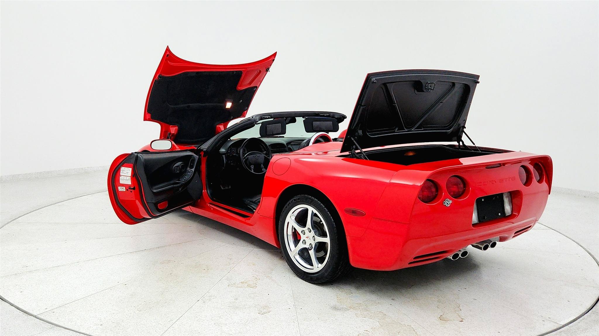 Used 2002 Chevrolet Corvette Convertible w/ Preferred Equipment Group2 RWD image 29