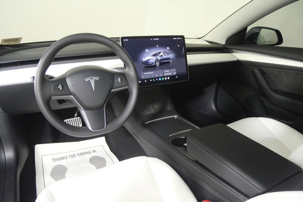 Used 2022 Tesla Model 3 RWD image 19
