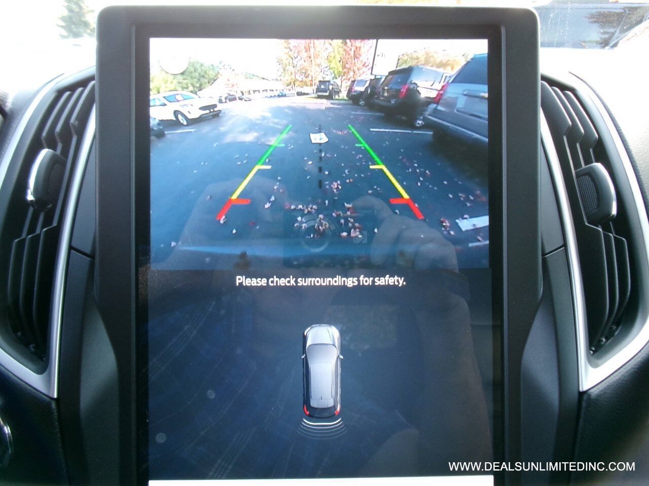 Used 2021 Ford Edge SEL AWD/4WD image 14