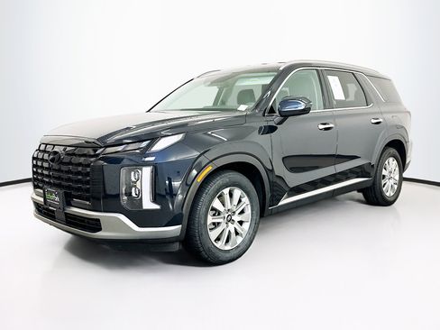 Used 2025 Hyundai Palisade SEL image 3
