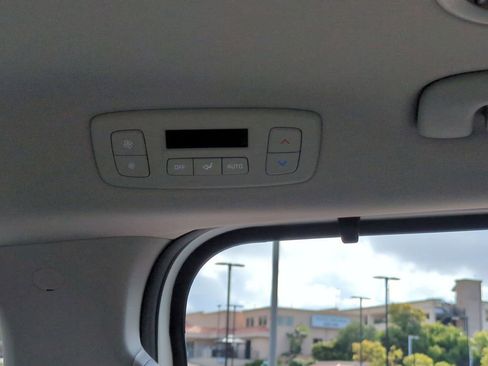 New 2026 Kia Carnival SX FWD image 22