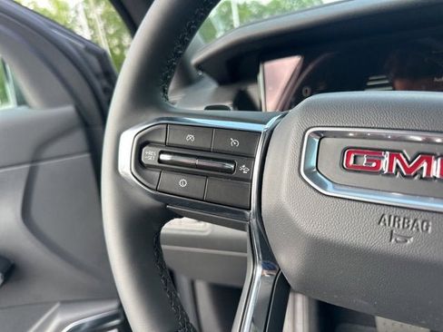 New 2025 GMC Acadia Elevation image 34