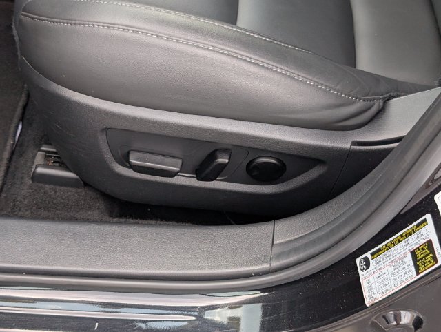 Used 2025 MAZDA CX-30 AWD 2.5 S w/ Preferred Package image 16